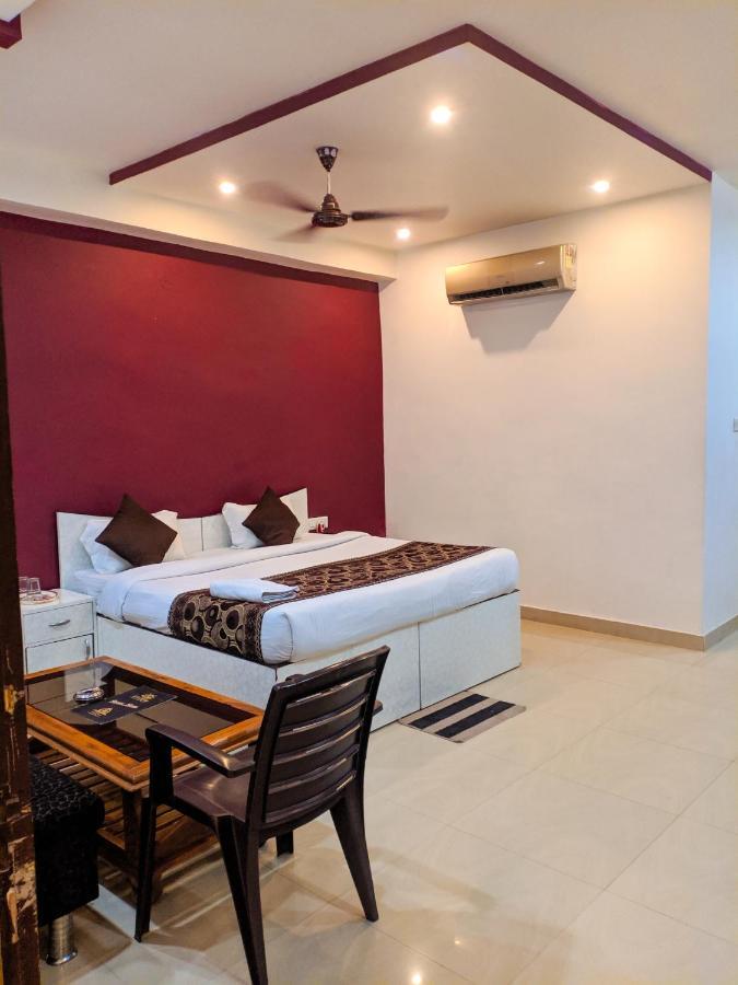 The Bagga Inn Jabalpur Extérieur photo